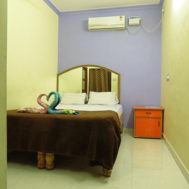 Thilak Home Stay Hampi Phòng bức ảnh
